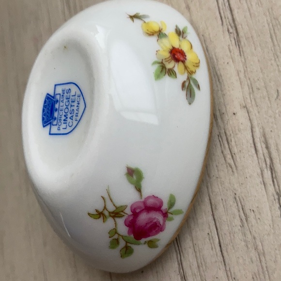 Limoges porcelain egg trinket dish - Picture 7 of 11